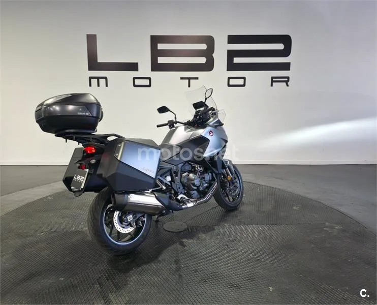 Honda NT1100 – Vista 3
