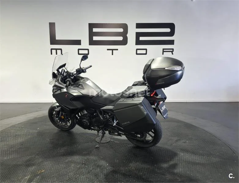 Honda NT1100 – Vista 5