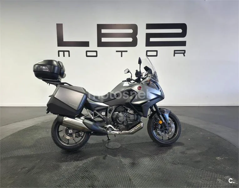 Honda NT1100 – Vista 6