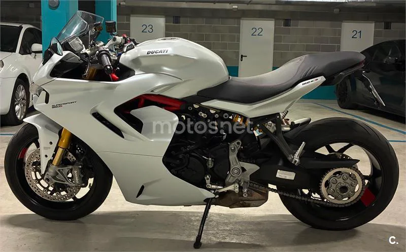 Ducati SuperSport – Vista 3
