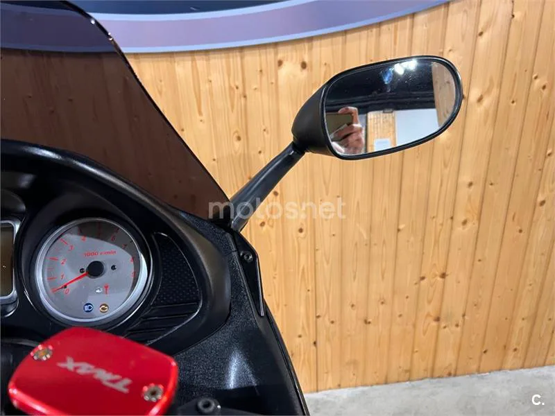 Yamaha TMAX 500 – Vista 20