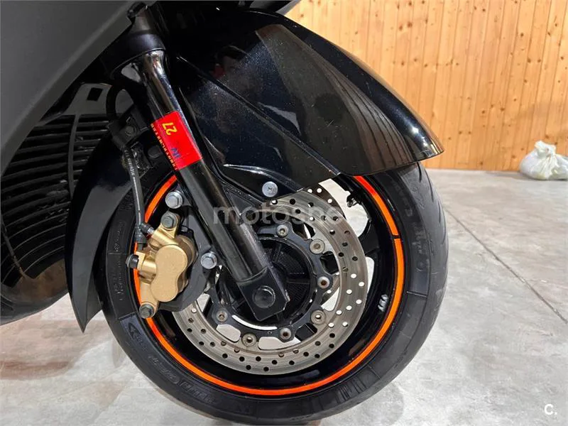 Yamaha TMAX 500 – Vista 34