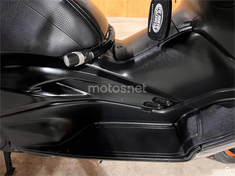 Yamaha TMAX 500 – Vista 44