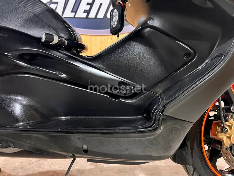 Yamaha TMAX 500 – Vista 45