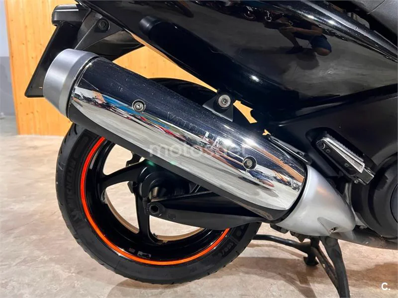 Yamaha TMAX 500 – Vista 50