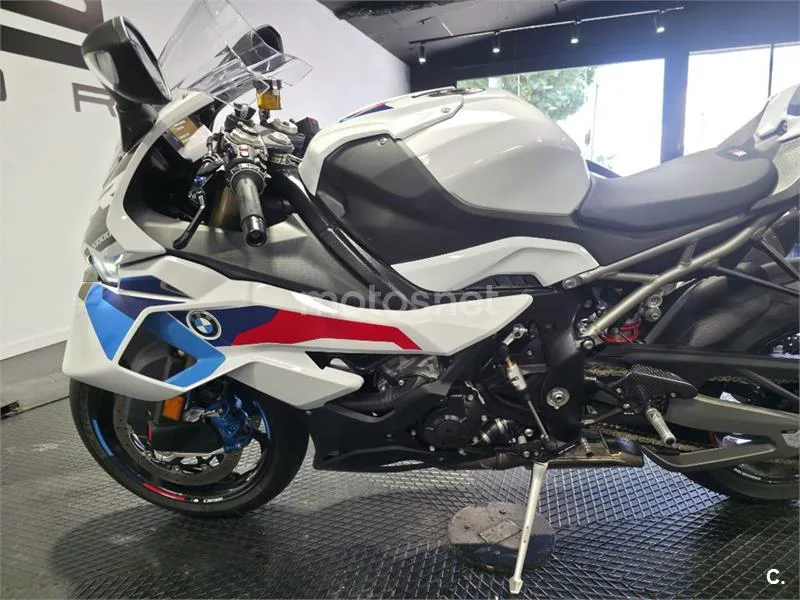 BMW S 1000 RR – Vista 8