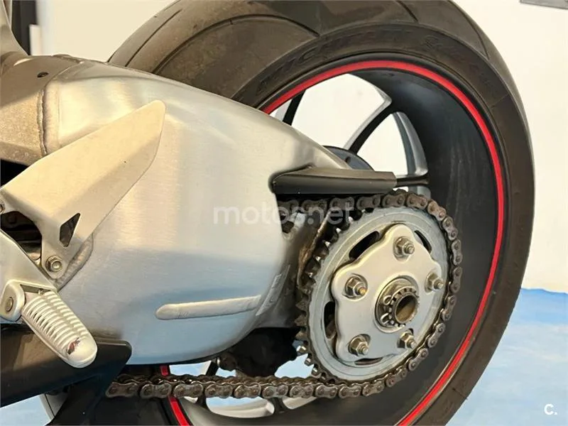 Ducati 848 Superbike – Vista 33
