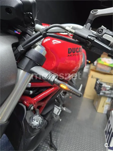 Ducati Monster 821 – Vista 5