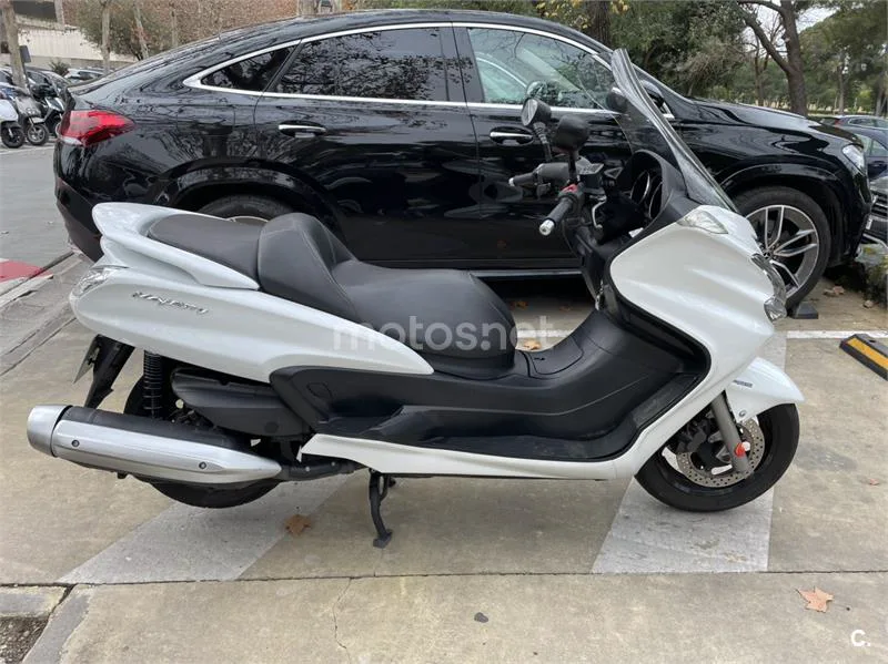 Yamaha Majesty 400 – Vista 2