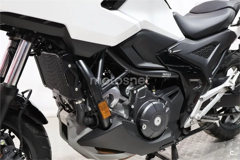 Honda NC 750 X – Vista 13
