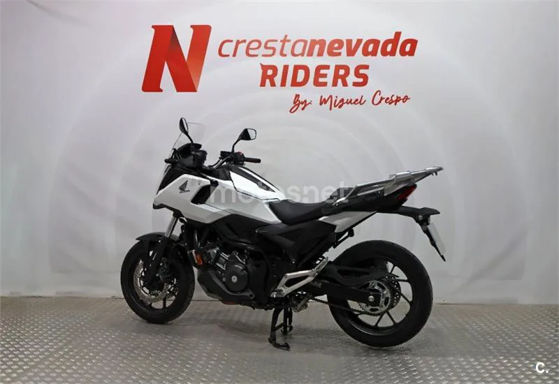 Honda NC 750 X – Vista 10