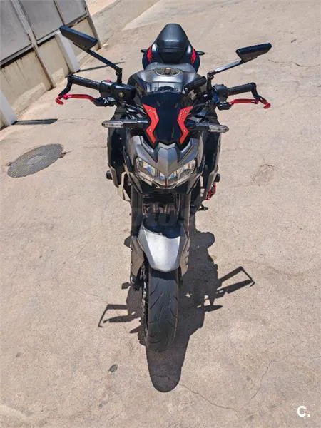 Kawasaki Z900 – Vista 2