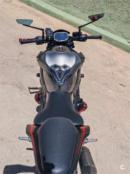 Kawasaki Z900 – Vista 4