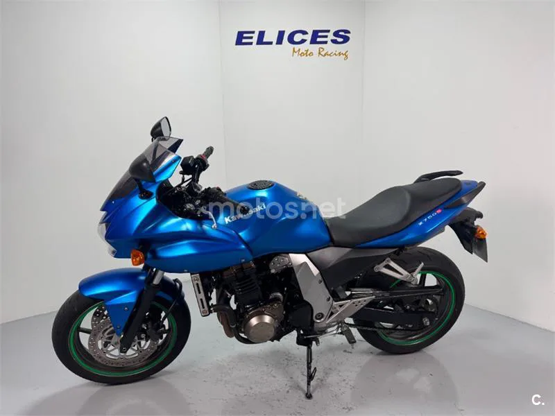 Kawasaki Z750 – Vista 3