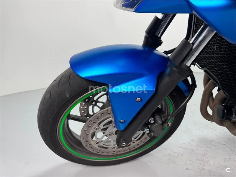 Kawasaki Z750 – Vista 5