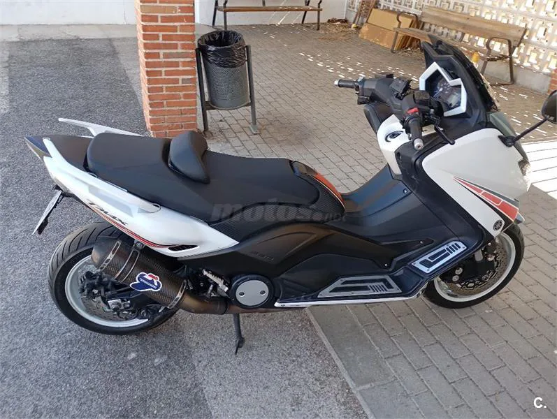 Yamaha TMAX 530 – Vista 3