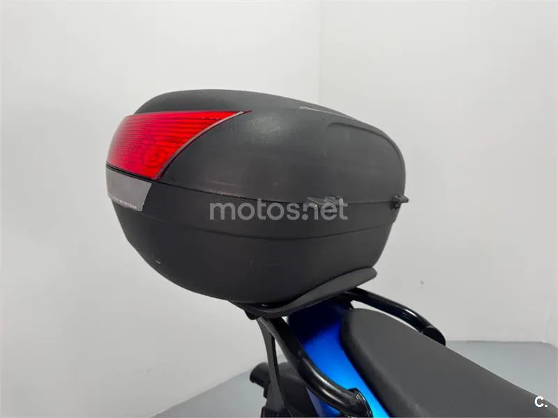 Kawasaki Z750 – Vista 19