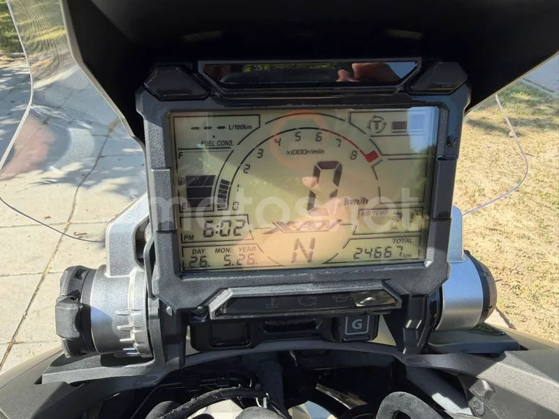 Honda X-ADV – Vista 4