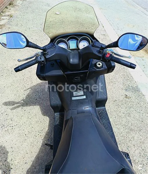 Kymco Super Dink 300 – Vista 5