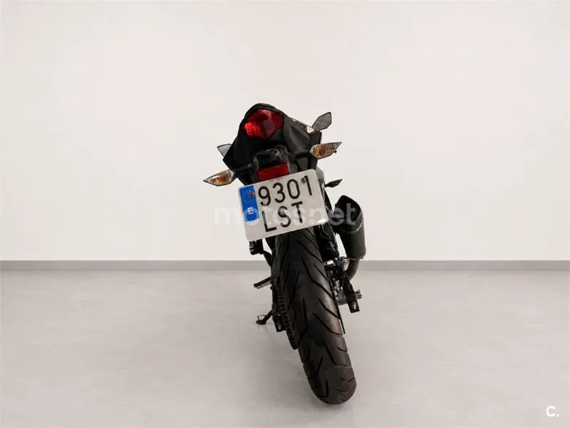 Kawasaki Ninja 125 – Vista 12