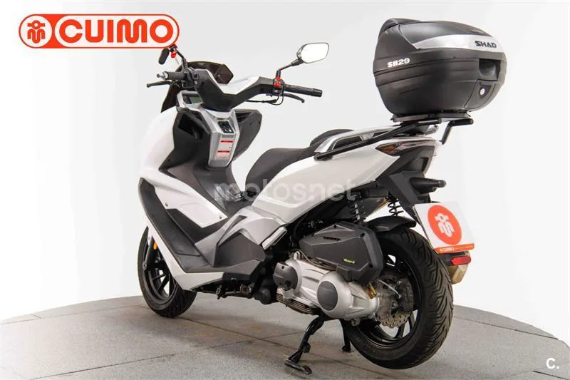 Keeway Vieste 300 – Vista 6