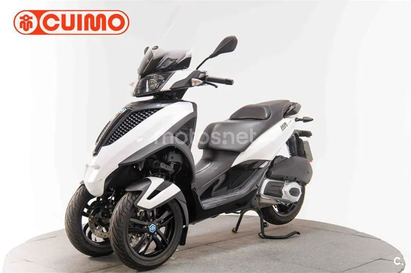 Piaggio MP3 Yourban 300 – Vista 9