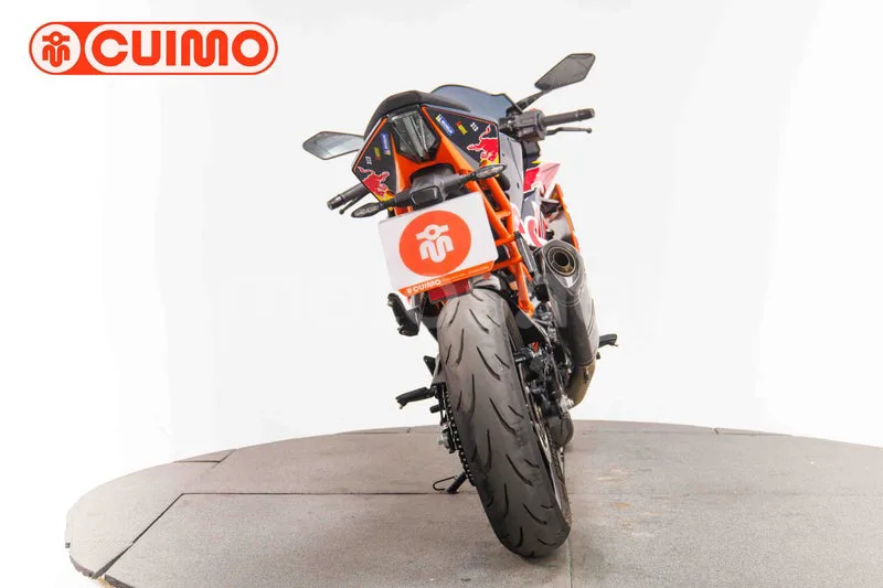 KTM RC – Vista 8