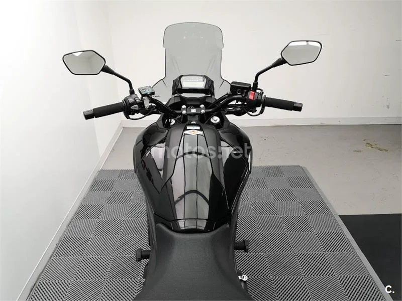 Honda NC 750 X – Vista 7
