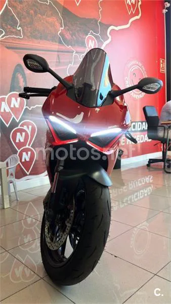 Ducati Panigale V2 – Vista 4