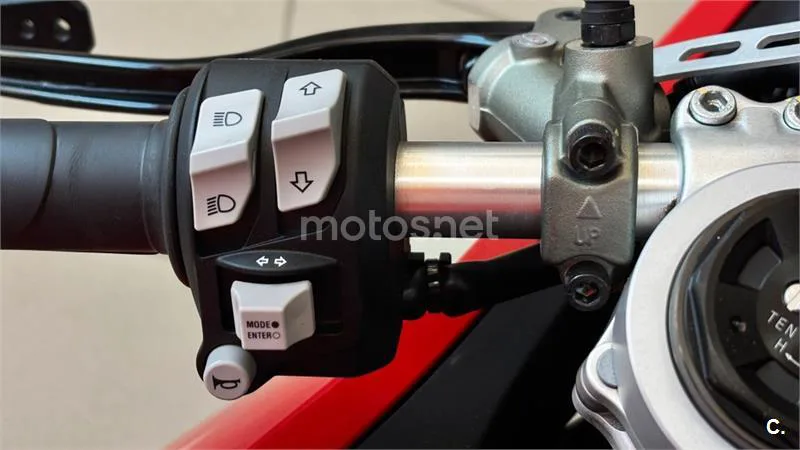 Ducati Panigale V2 – Vista 6