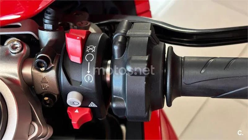 Ducati Panigale V2 – Vista 7