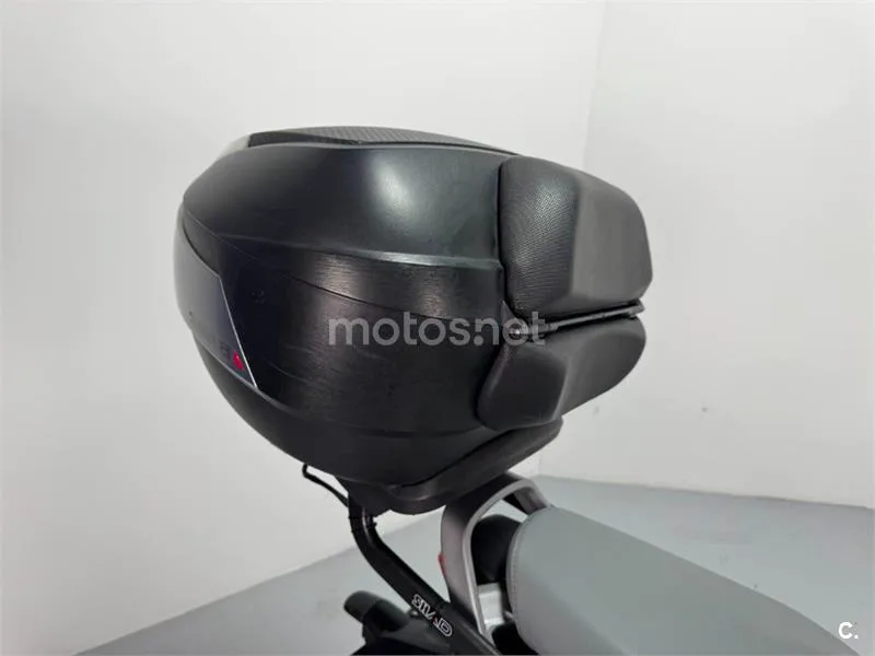 Aprilia Mana 850 GT – Vista 20