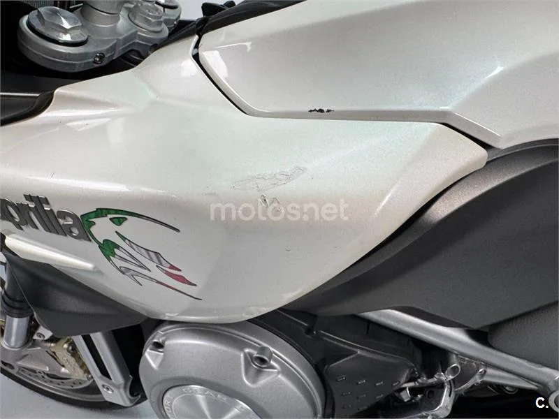 Aprilia Mana 850 GT – Vista 7