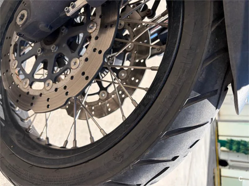 Benelli TRK 502 - Vista 11