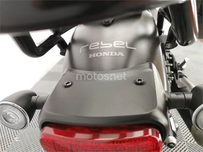 Honda CMX 500 Rebel – Vista 13