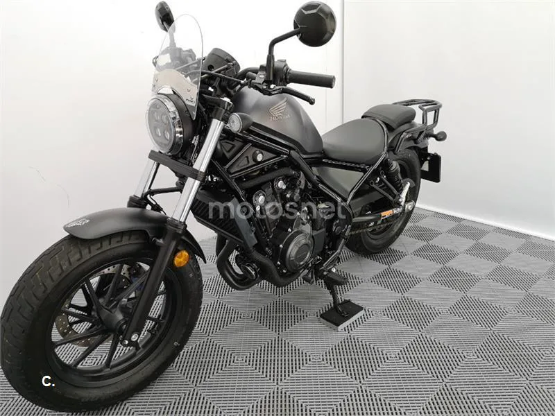 Honda CMX 500 Rebel – Vista 15