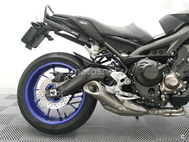 Yamaha MT-09 – Vista 5