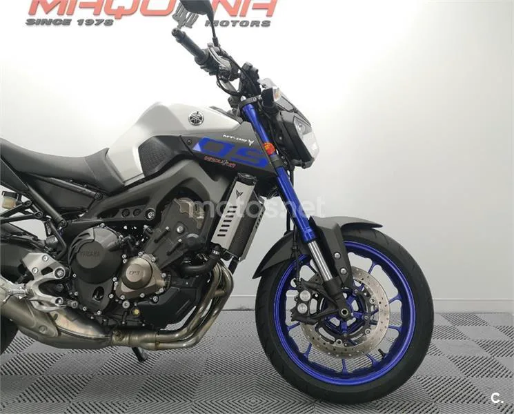 Yamaha MT-09 – Vista 6