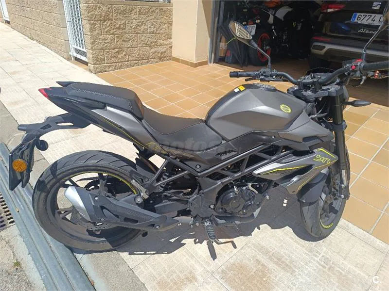 Benelli Leoncino 125 – Vista 4