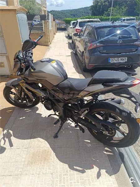 Benelli Leoncino 125 – Vista 5