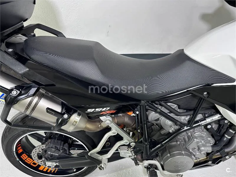 KTM 990 SMT – Vista 23