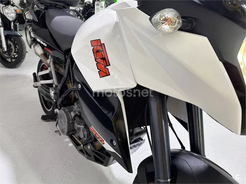 KTM 990 SMT – Vista 34