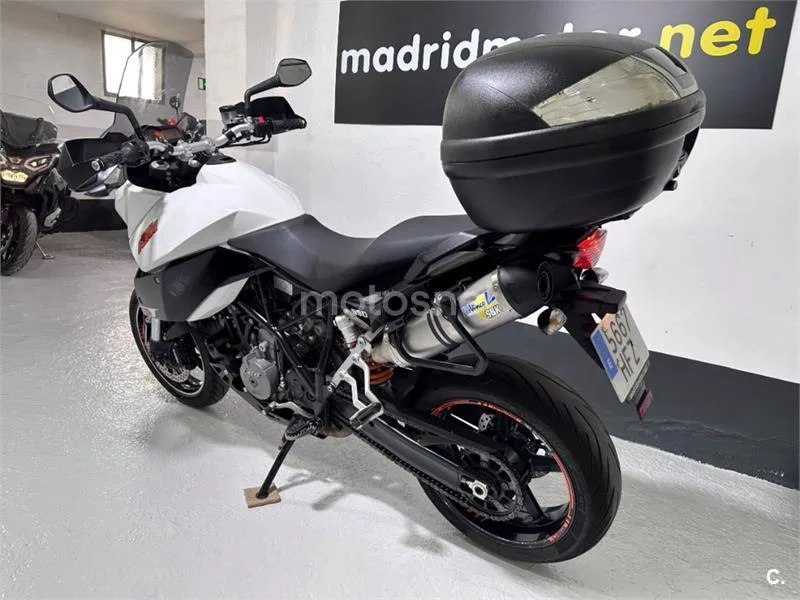 KTM 990 SMT – Vista 5