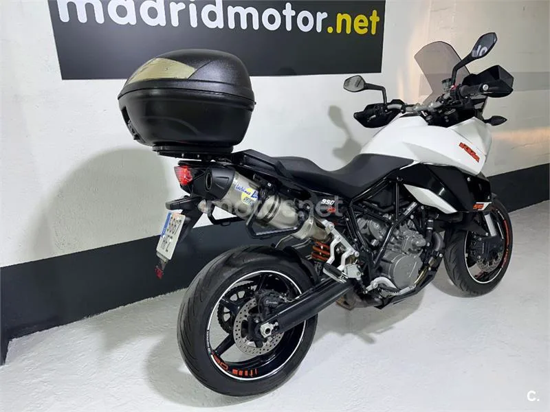 KTM 990 SMT – Vista 6