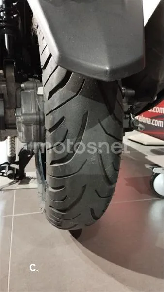 Yamaha Tricity 125 – Vista 14
