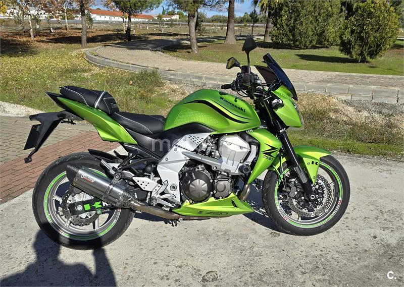 Kawasaki Z750 – Vista 2