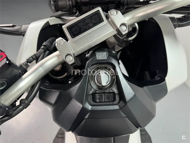 Honda X-ADV – Vista 12