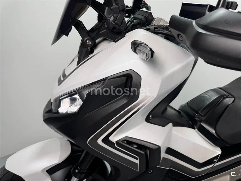 Honda X-ADV – Vista 5