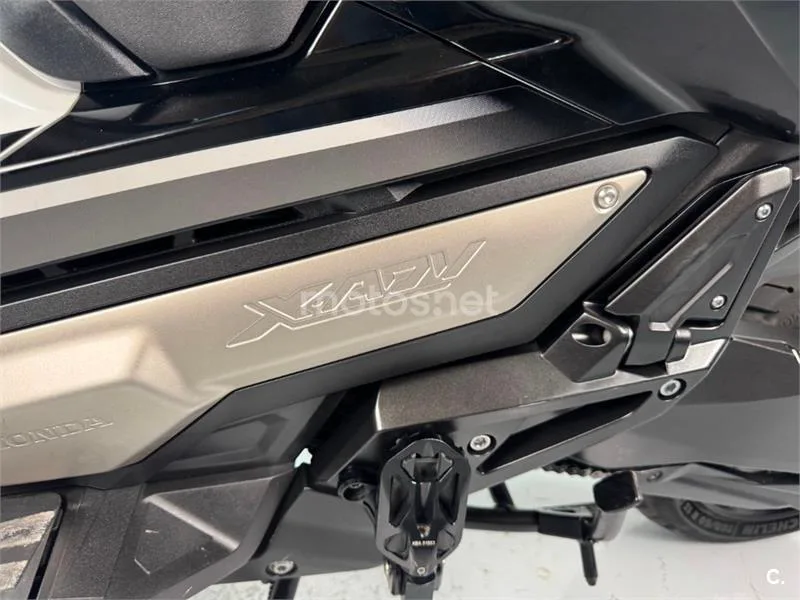 Honda X-ADV – Vista 9
