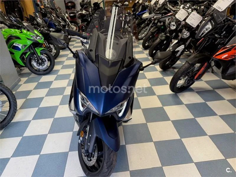 Yamaha TMAX 530 – Vista 11